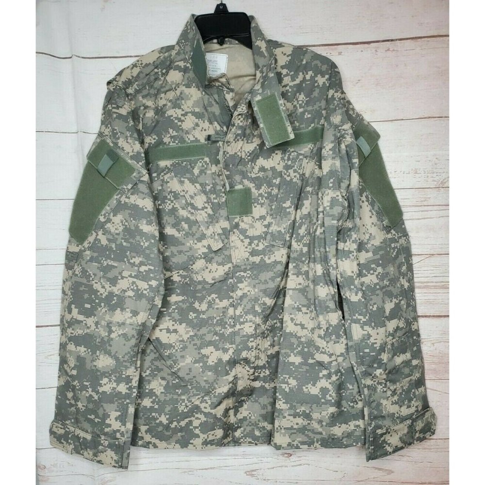Military Army Combat Uniform Digital Camo Size Medium Long Field Jacket Coat
